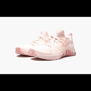 Nike METCON FLYKNIT 3 "Echo Pink"
